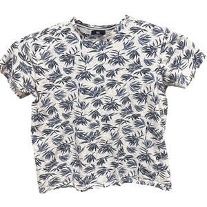 MBX Men T Shirt Size M Blue White All Over Print Floral Short Sleeve 100% Cotton